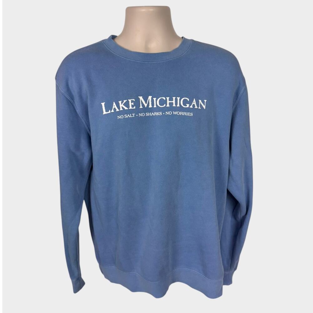 Independent Trading Company Blue Lake Michigan Size Medium Sweatshirt